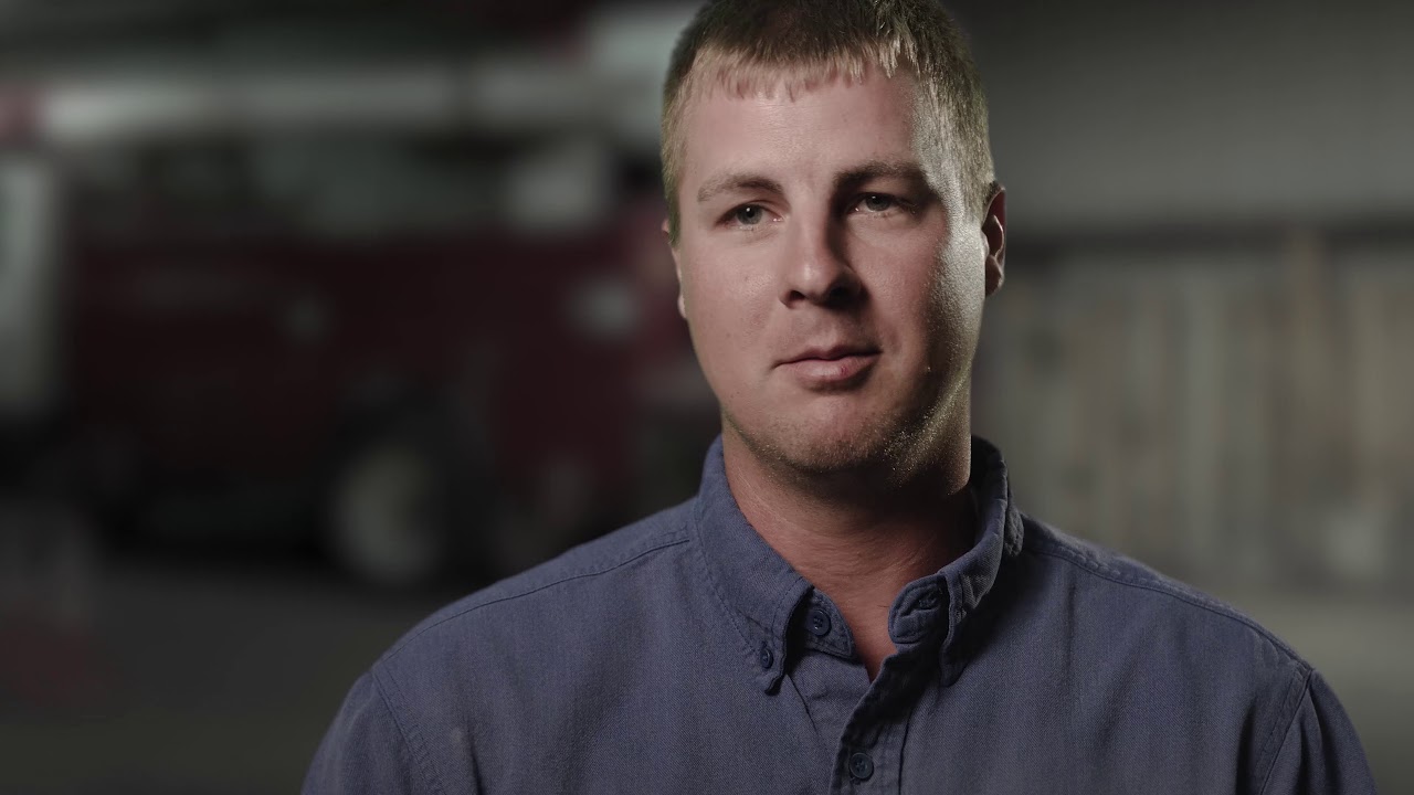 United Electric Cooperative Lineman