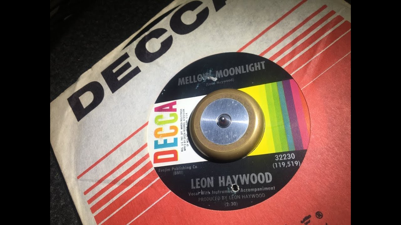 Mellow Moonlight ~ Leon Haywood - YouTube
