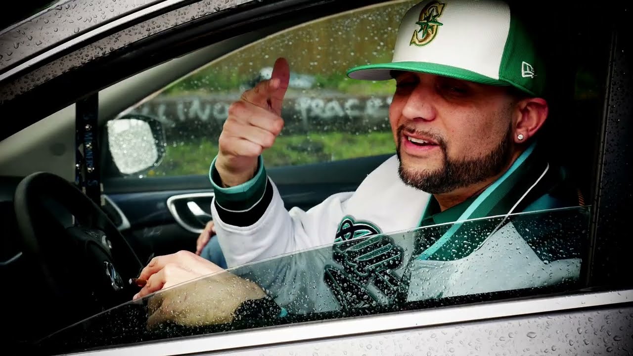 Mr. Twist - Smoke N' Ridin  (Official Music Video) 