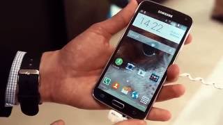 Обзор Samsung Galaxy S5(MWC 2014. Первый обзор Samsung Galaxy S5 на http://rozetked.ru При копировании материала, указывайте ссылку на Rozetked.ru и канал..., 2014-02-26T11:01:25.000Z)