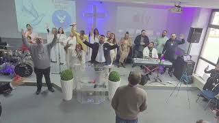 Video thumbnail of "Gott die Ehre geben Rebecca in der Gemeinde Köln Lobpreis Worship"