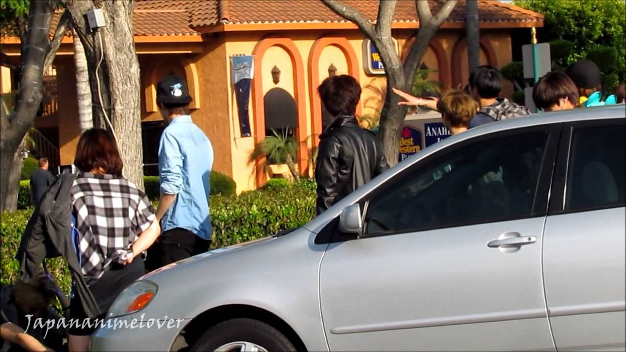 EXO at Disneyland pt.7 120519