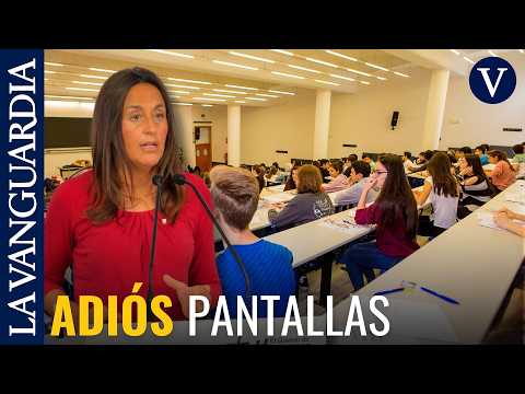 Catalunya da marcha atrás: vuelve el papel, el lápiz y la lectura obligatoria a los colegios