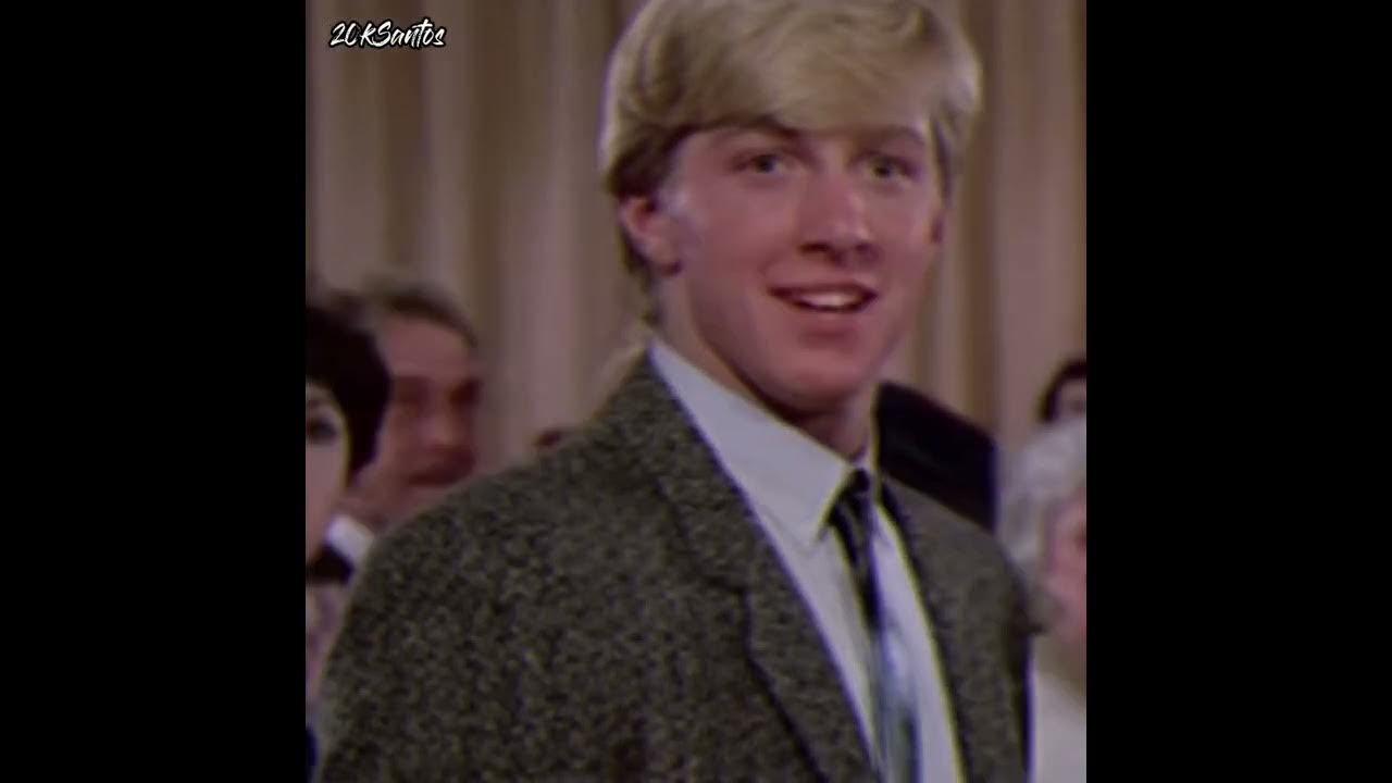 Johnny Lawrence - Everybody wants to rule the world