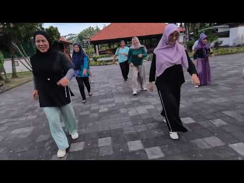 Ven Aca Line Dance // Choreographed by Ayek Lesmana ( INA) // Improver Level 