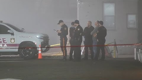 4 hurt in gun battle outside New Jersey party venue