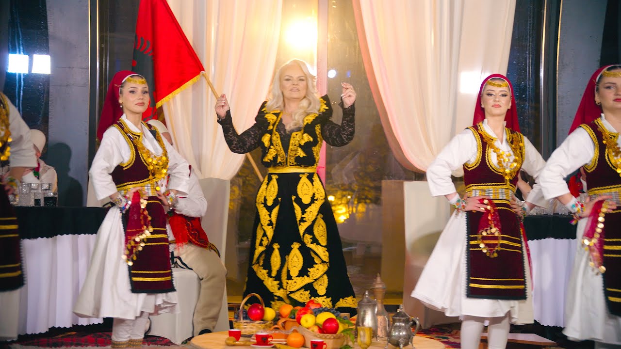 Mejreme Kurti - Potpuri Festive [Gëzuar 2026] Tv Topestrada