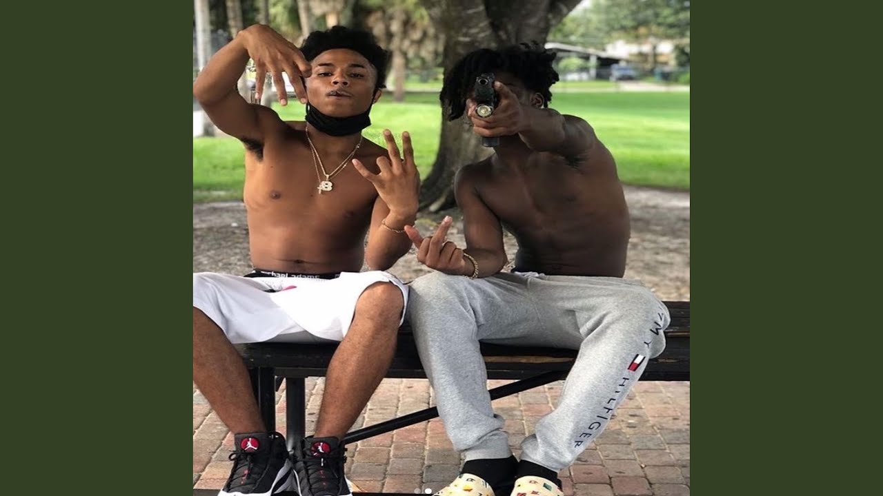 Fill Em Up (feat. Faeva Batman)