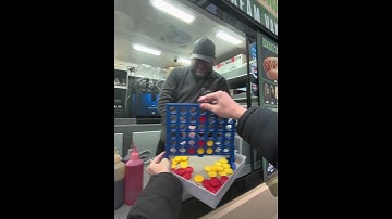 Playing random people at connect 4 #connect4 #game #public