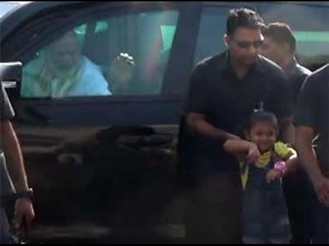 When PM Narendra Modi stopped car to meet 4-year-old girl