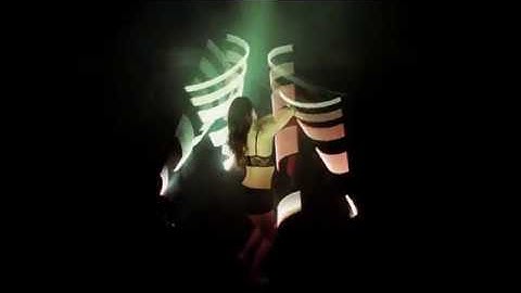 360° bullet-time seamless light-painting