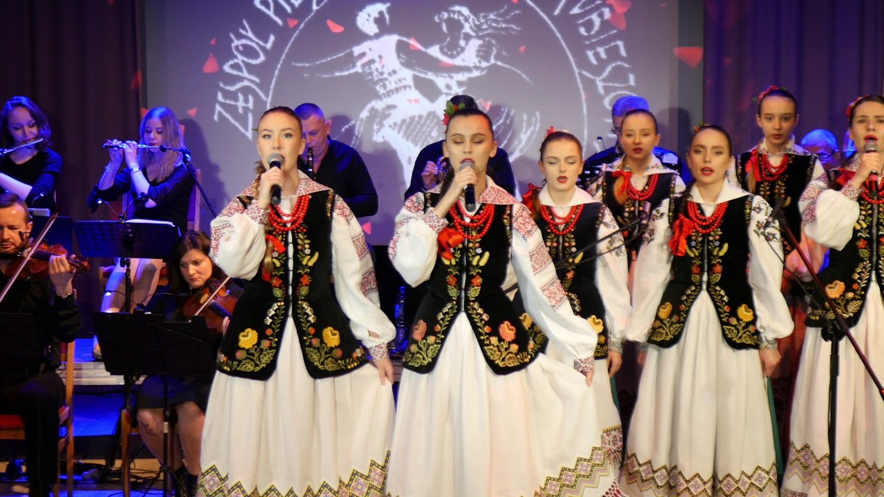 „Dwa serduszka cztery oczy” - Martyna Hrycuniak & Martyna Wiśniewska & ZPiTZH