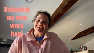 Unboxing My New Work Bag! 
