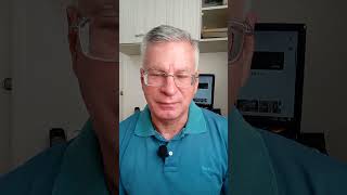 Não Seja Idiota Quem Fala Dos Outros Pra Você, Também Fala Mal De Você Para Os Outros