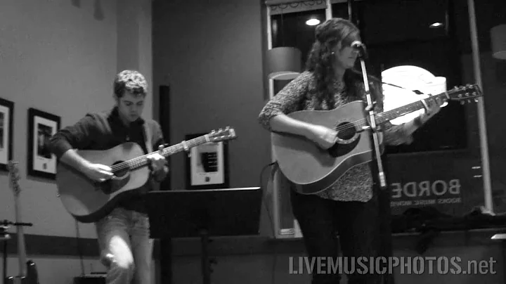 Laura Gould & Brad Myers - "This Heart" - Live at ...