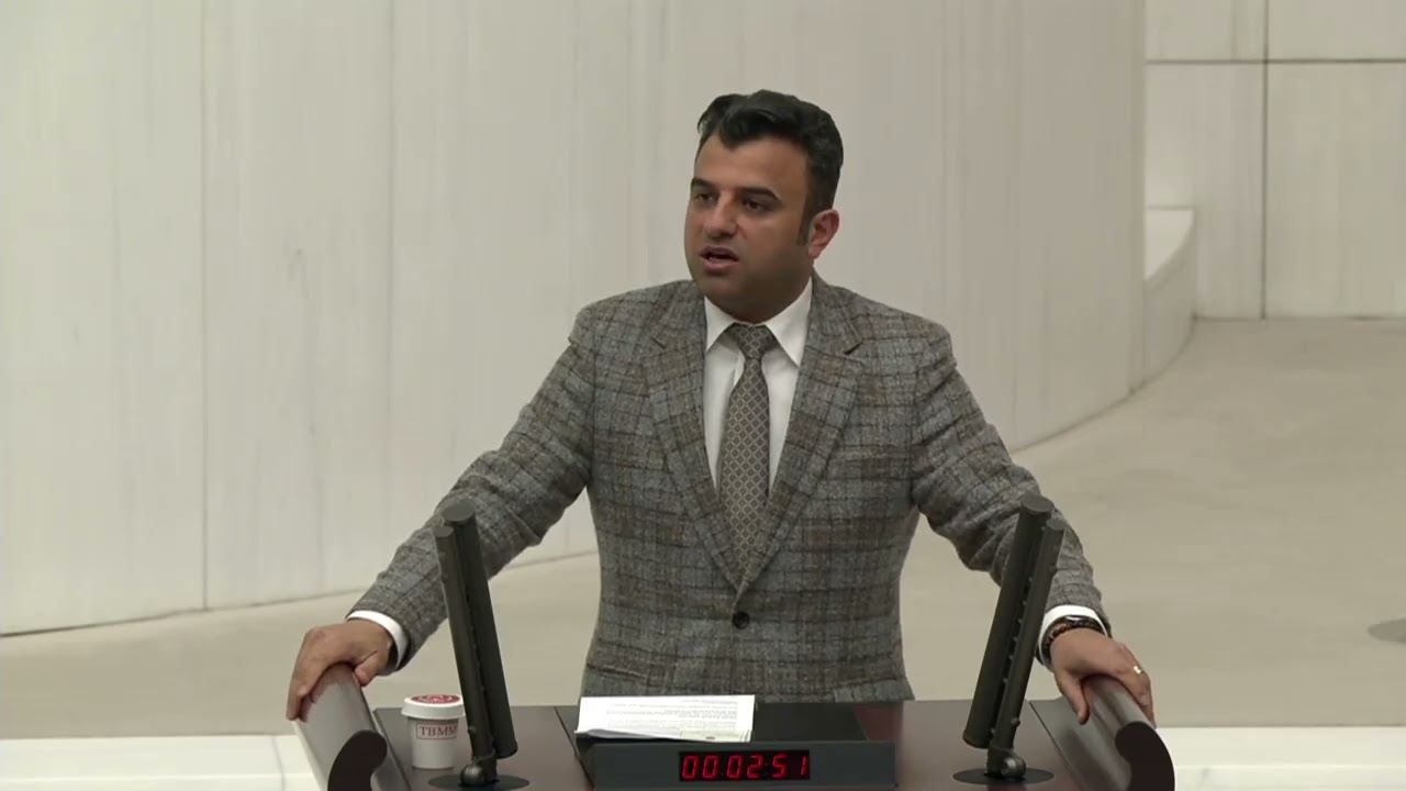 Urfa milletvekili Ömer Öcalan çözüm sürecinde artık ￼somut adımların atılması gerektiğini belirtti.