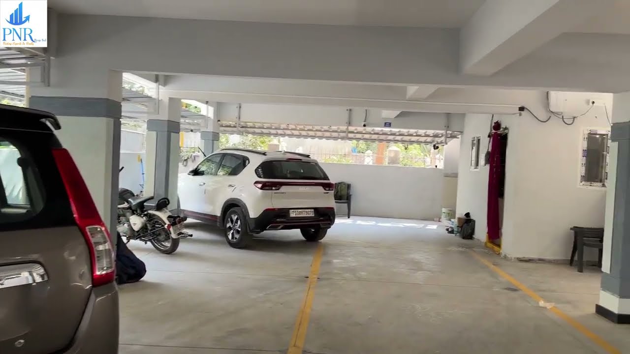 కొండాపూర్ లో తక్కువ రేట్ కే ల్యాండ్ ఓనర్ Flats | #flats #aprtment #kondapurflatsforsale #95151 14285