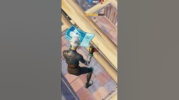 DESTROYING Opponents in insane 1v1 battle!🤯