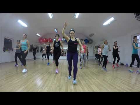 'Sex bomb' Dance