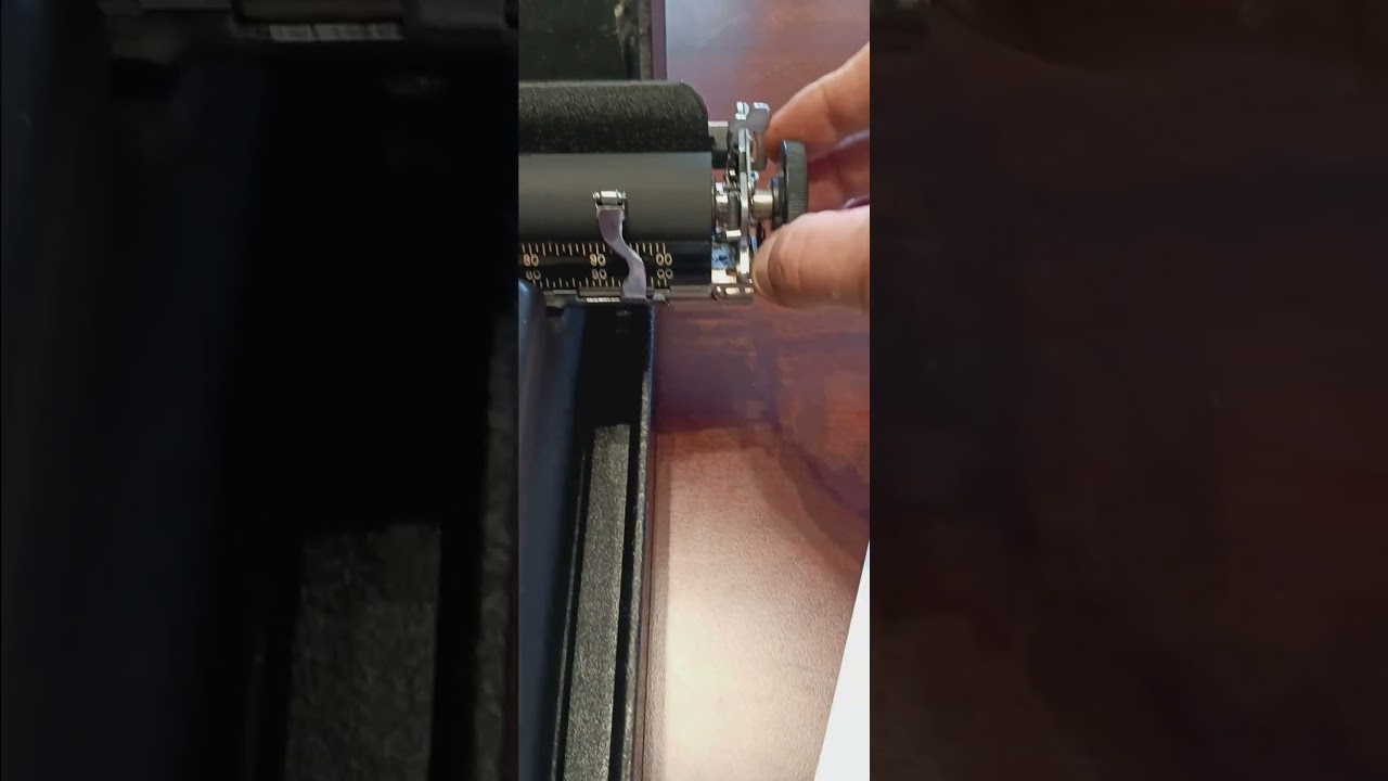 How to use your typewriter. Smith Corona Clipper for a customer. Free lesson with every repair.