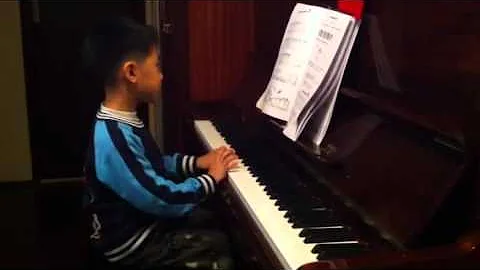 Chui king sang piano show