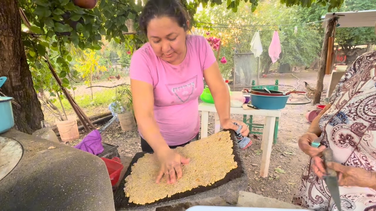 CHUNCHITO  HACIENDO PANOCHAS CON CACAHUATE 🥜 
