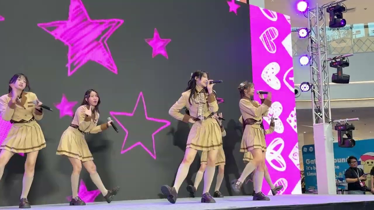 [🏫💌] Wink wa 3 Kai (Overall focus) - BNK48 Masaka no Confession Roadshow @ Paradise Park 20260117