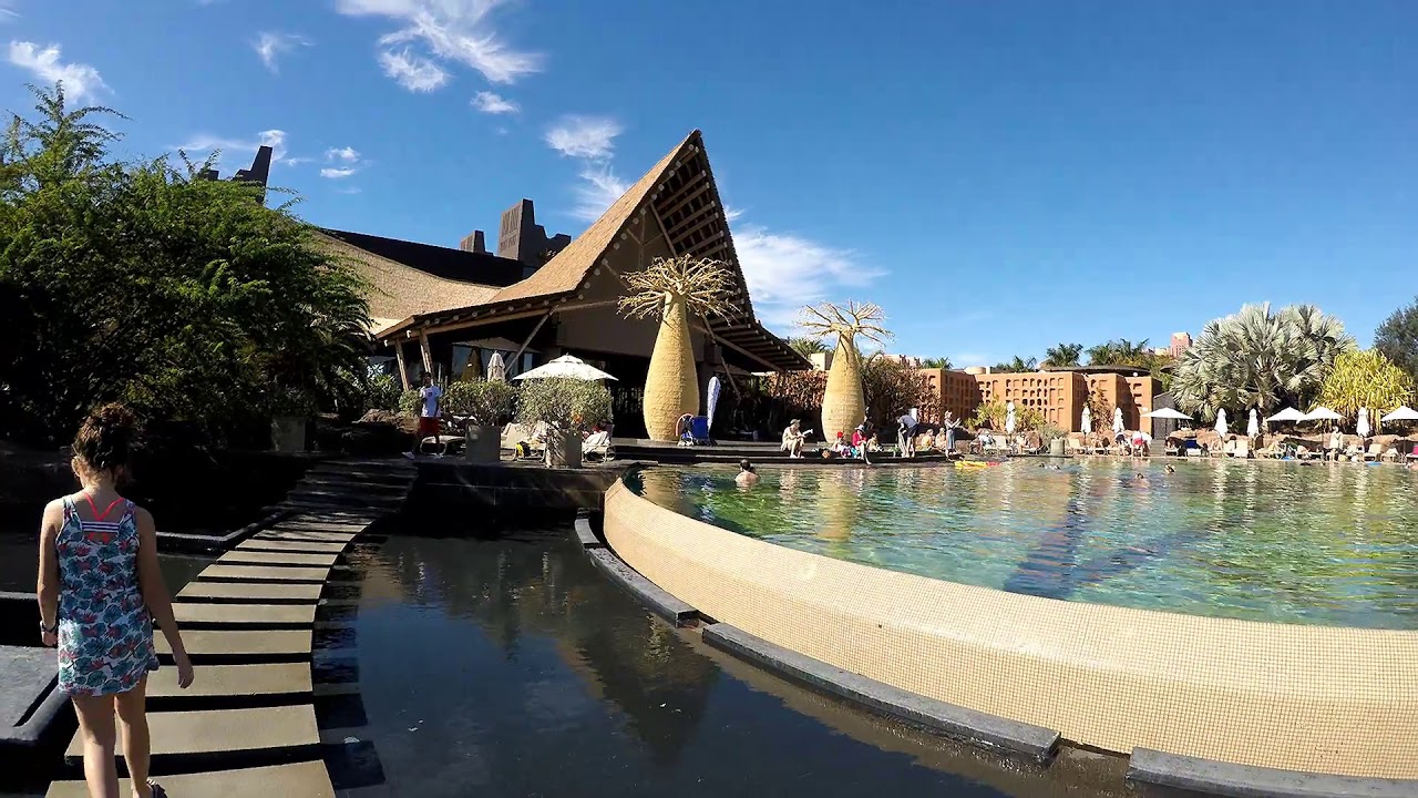 Hotel Baobab - YouTube