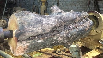 Woodturing Skills Work With Wood Lathe Easily // Beautiful Vases From An Ugly Log Are Remove!