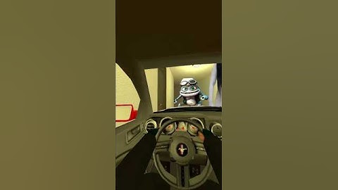 Crezy Frog, Kayako Saeki And Skull Chase me in Liminal Hotel Nextbots Gmod