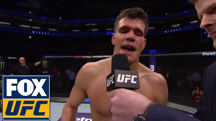 Mickey Gall takes out Sage Northcutt, calls out Da...