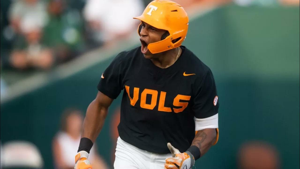 Tennessee baseball advances to Clemson Regional YouTube