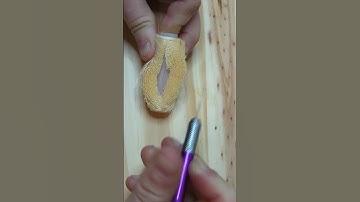 No 🎶 thread cutting #asmr #threadcutting #oddlysatisfying #asmrcommunity #asmrsounds #visualasmr