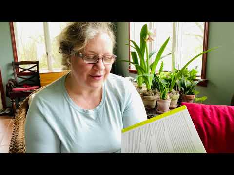 Video: Organic Gardening Tips - Review Of An Organic Gardening Book