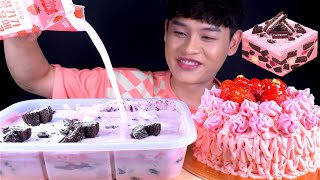 ASMR 투썸플레이스 베리쿠키 아이스박스 파티팩 & 딸기 생크림 케이크 먹방~!! Strawberry Cream Cake With Cookie Box Cake MuKBang~!!