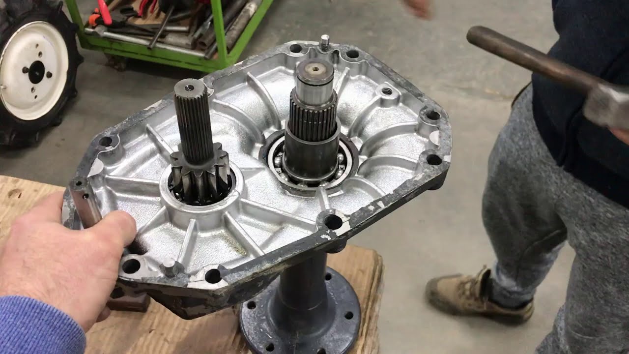 MITSUBISHI  MT  1601  és  D 1850