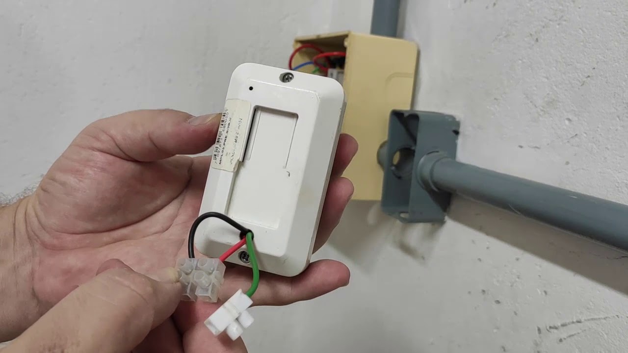 Como Instalar Um Sensor De Presença instalação sensor de presença - YouTube