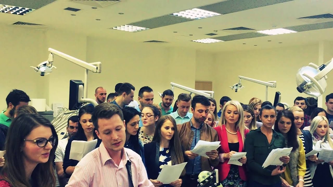 bere gratis - la UMF as veni (serenada medicina dentara 2016)