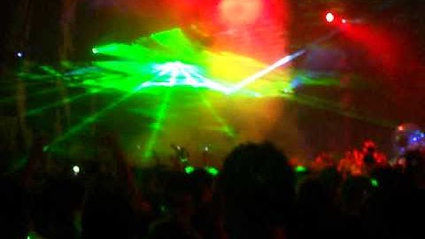 Zoukout 2011, Armin Van Buuren/Mr Brightside