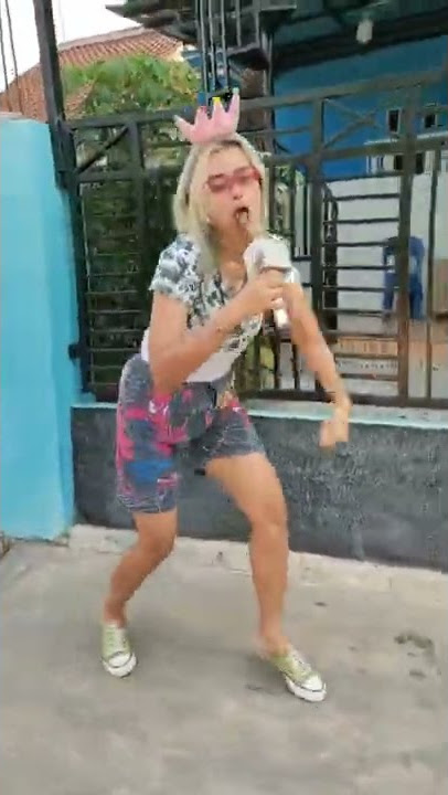 Vidio kocak tiktok @nyai kembang1/yatuhantu😆