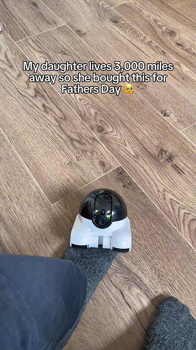 I love this little robot 🥺💕 #robot #family #fathersday #camera