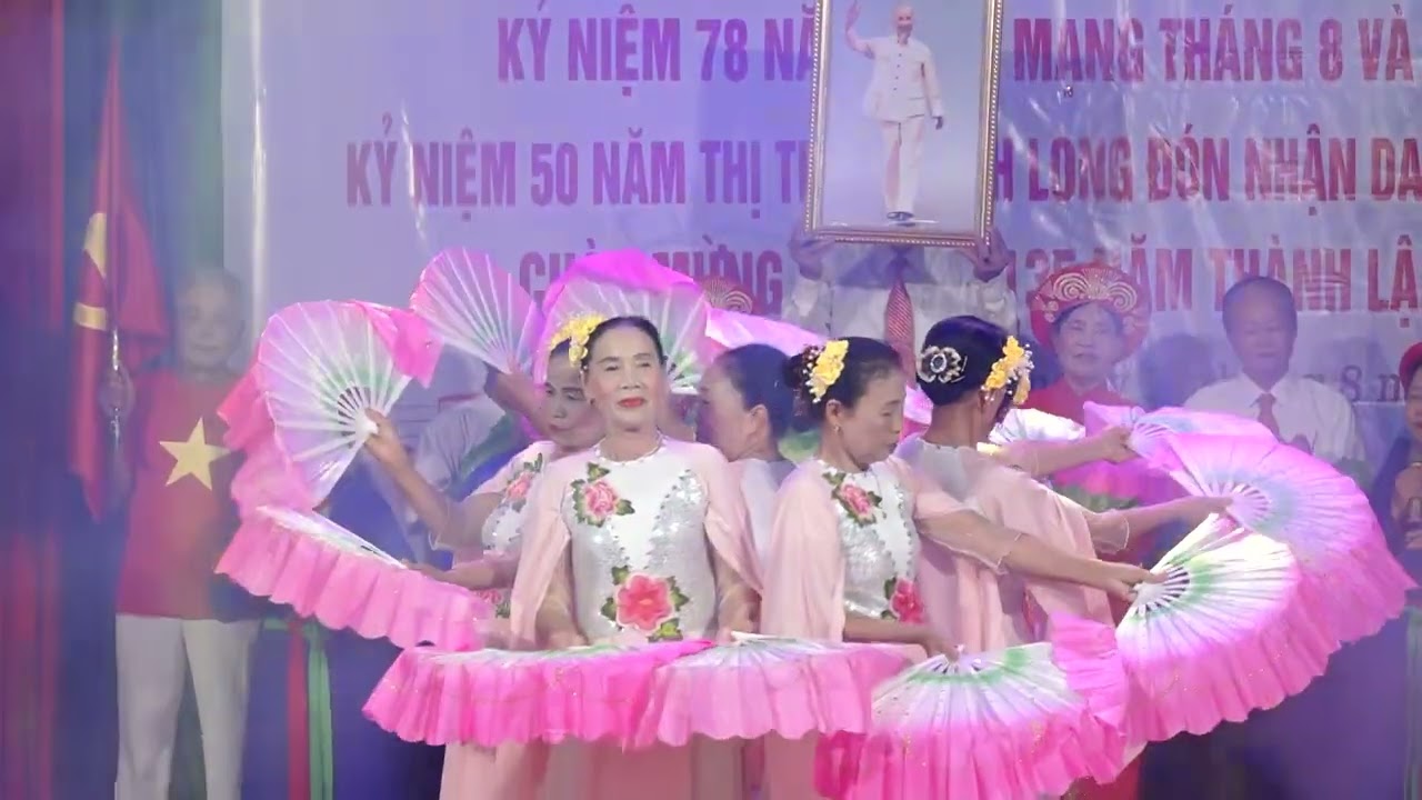 Hát Chèo Bác về trong hội non sông  Hội NCT Thị trấn Thịnh Long