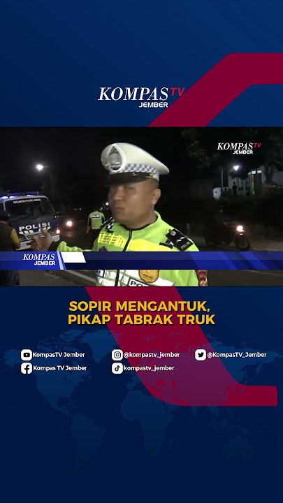 Sopir Mengantuk, Pikap Tabrak Truk, Muatan IKan Tumpah Ke Jalan #shorts