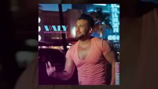 Valy  Dokhtareh Ziba Official Song
