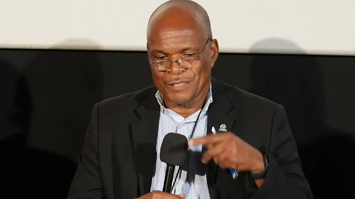 MASTERING THE ART  EFFECTIVE COMMUNICATION IN THE WORKPLACE