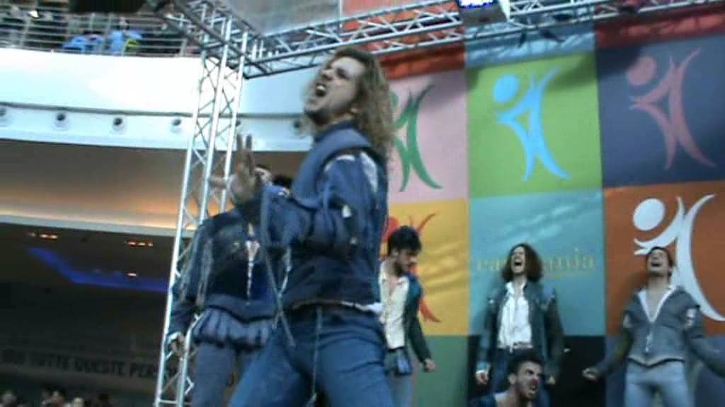 Romeo e Giulietta Ama e cambia il mondo - Minishow del 6.4.2014