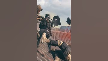 Saving my AFK friend #callofduty #cod #afk #wz2 #fyp #warzone2 #teabag