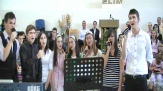 Video thumbnail of "Biserica Penticostala Elim Arganda del Rey Madrid Grupul Betel Interpreteaza Nu tendoi ci crede"