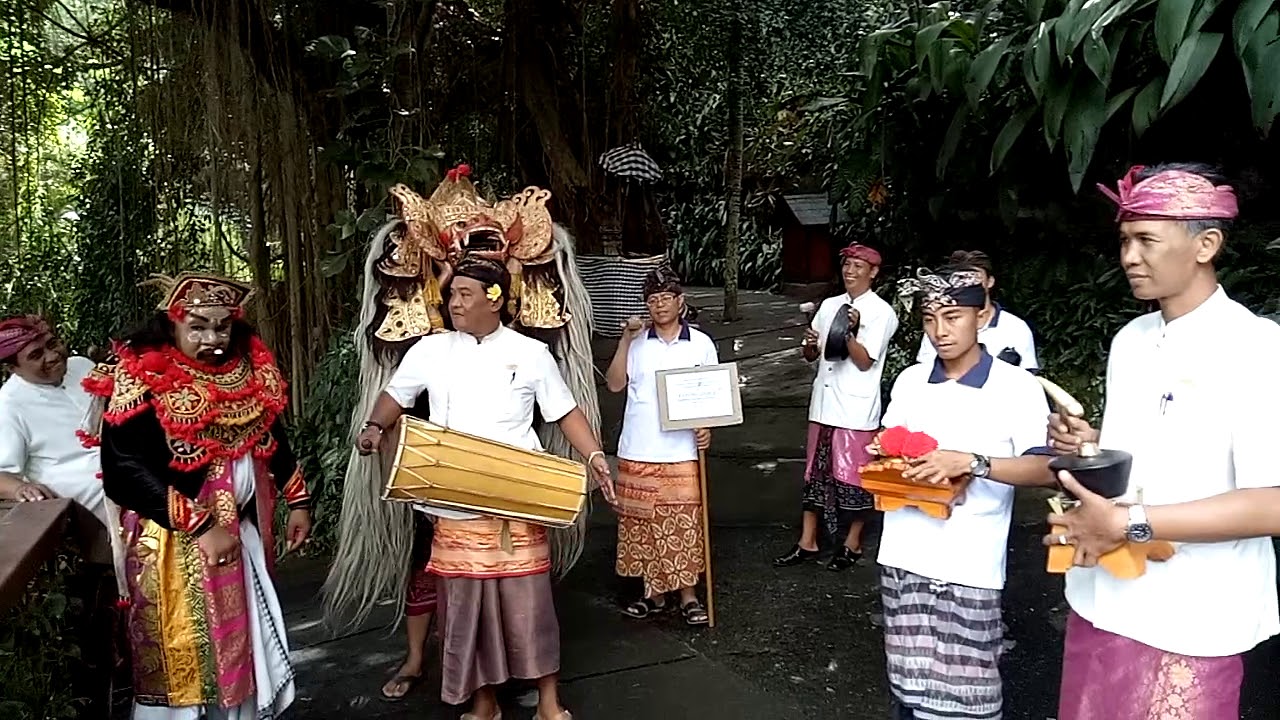 Barong dance at kupu kupu barong hotel