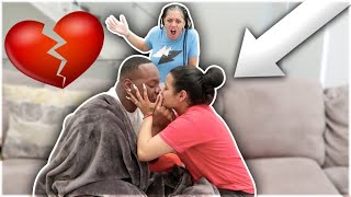 CAUGHT KISSING DAMIEN PRANK FROM “THE PRINCE FAMILY”
